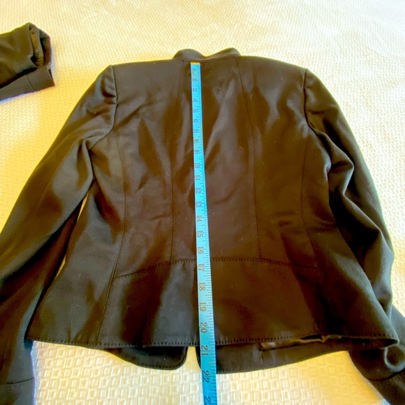 Tahari Knit Pant Suit - Picture 12 of 14